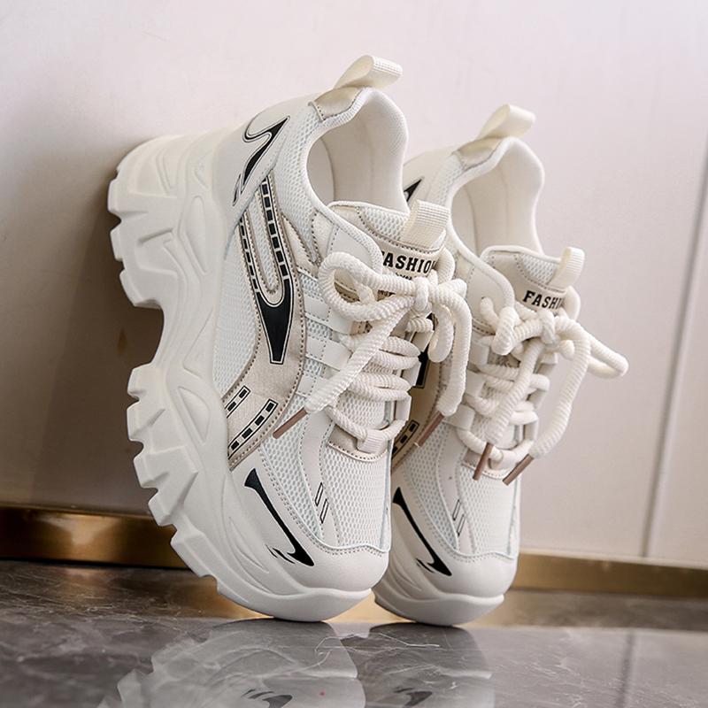 Женские кроссовки из дышащей сетки 2025 года на шнуровке, на толстой платформе, вулканизированные туфли, женские, нескользящие, на толстой подошве, спортивная обувь для женщин
