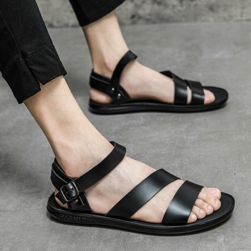 Мужская обувь, новинка 2024 года, летние кожаные сандалии, мужские тапочки, праздничные сандалии, пляжная обувь, мужская мягкая дышащая повседневная обувь для мужчин