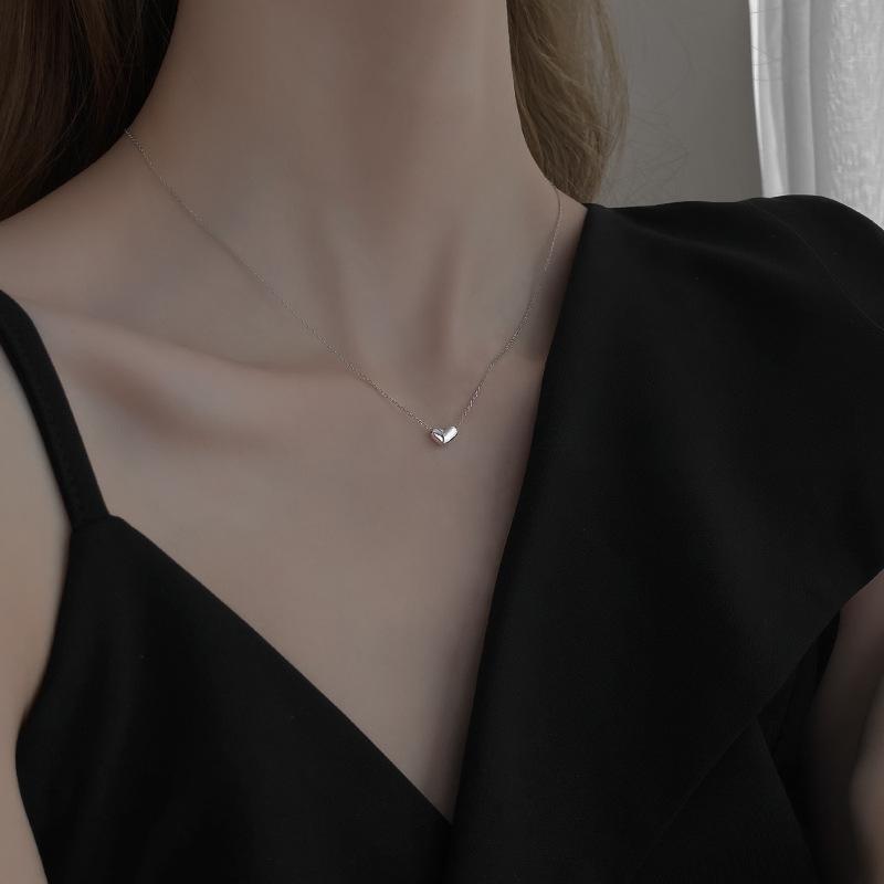 Корейское ожерелье Love Light Luxury Niche Design Feel Женское Старшее Ключичное Цепи Лето