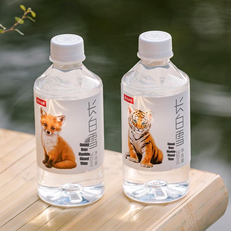 Природная минеральная вода Nongfu Spring с горы Чанбайшань