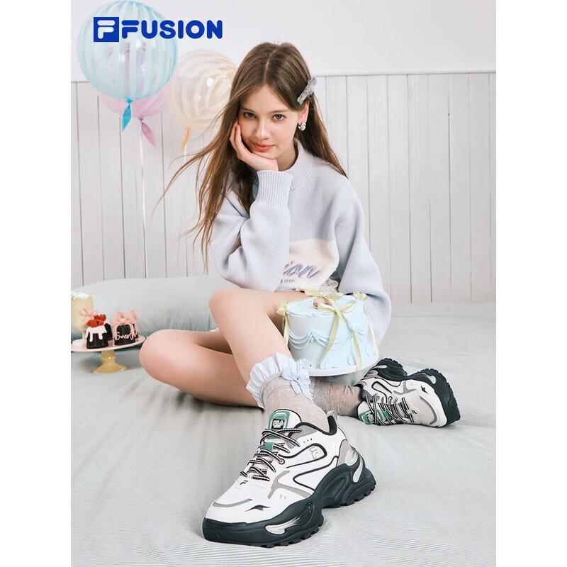 FILA FUSION Women's Chunky Platform Gummy Sneakers