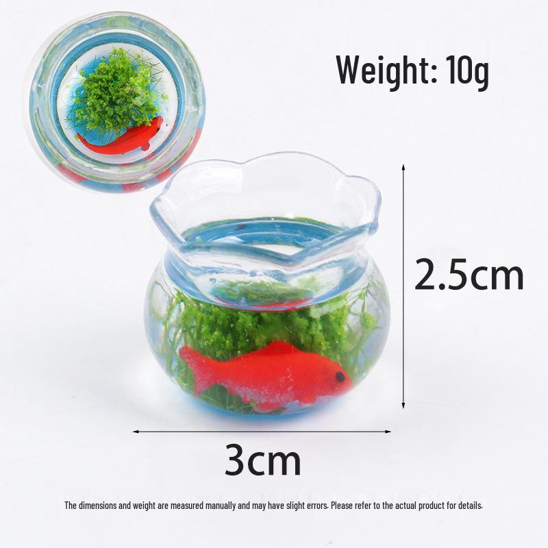 Mini Fish Tank Keychain with Koi and Aquatic Plants Micro Landscape Decoration Toy