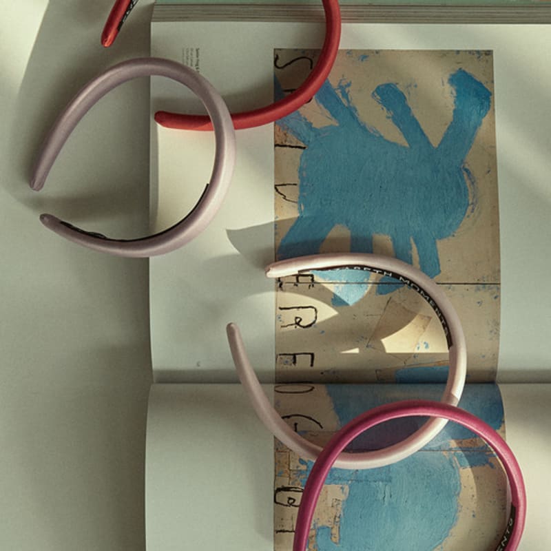 Повязка на голову Elizabeth Moments из атласа цвета слоновой кости