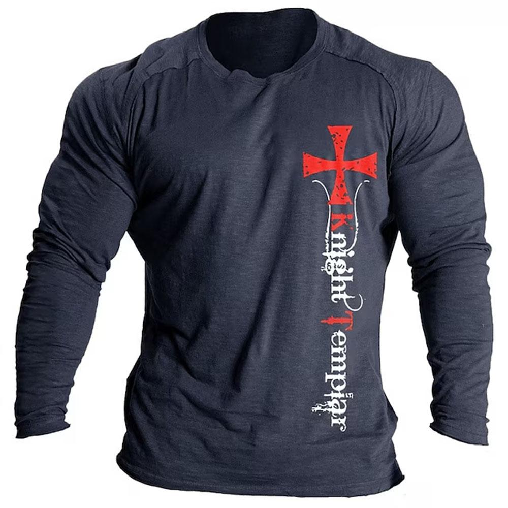 Модная футболка с длинными рукавами и принтом рыцарской эмблемы, мужской топ с ретро-элементами, повседневный спортивный стиль с круглым вырезом