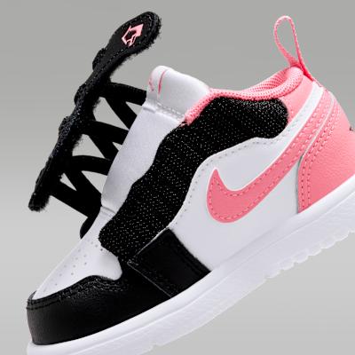 Jordan 1 Low ALT Black Pink Gaze (TD)