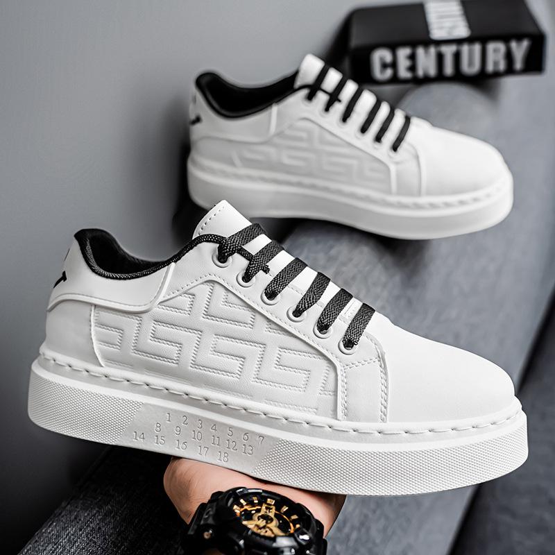 Fashion Spring Platform White Shoes Man Fashion Trend Leather Versatile Casual Shoes Thick Sole Sneakers Height Increasing Tennis Shoes