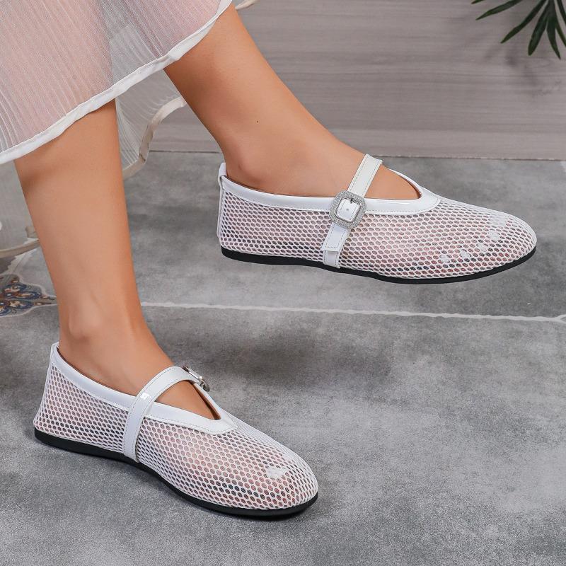Summer New Women's Shoes Mesh Casual Sandals Women's Mesh Breathable Word Buckle Flat Bottom Cool