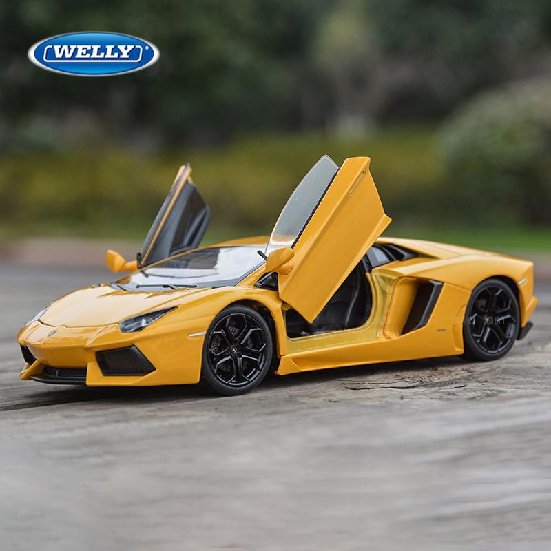 Welly 1/24 Lamborghini LP700-4 Aventador Литой гоночный сплав Модель автомобиля Симуляция Украшение автомобиля Коллекция Подарок Игрушка