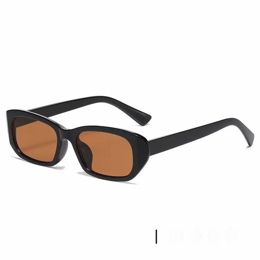 Female Fashion Uv400 Sun Glasses With Pc Frame And Tinted Lenses For Travel And Parties