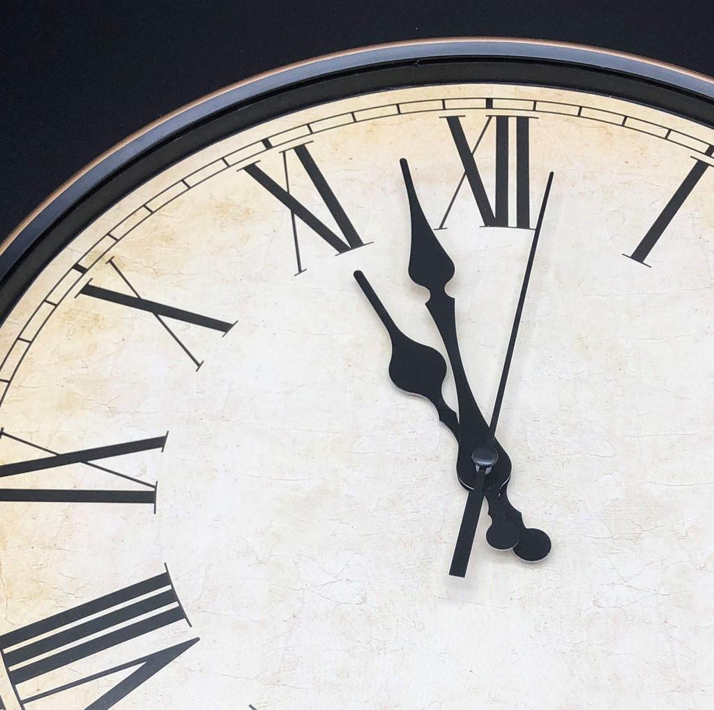 YRO Retro Wall Clock with Spherical Glass and Continuous Second and Stylish Interior Design Hand, Antique, Scandinavian, Classic, (Roman Numerals)