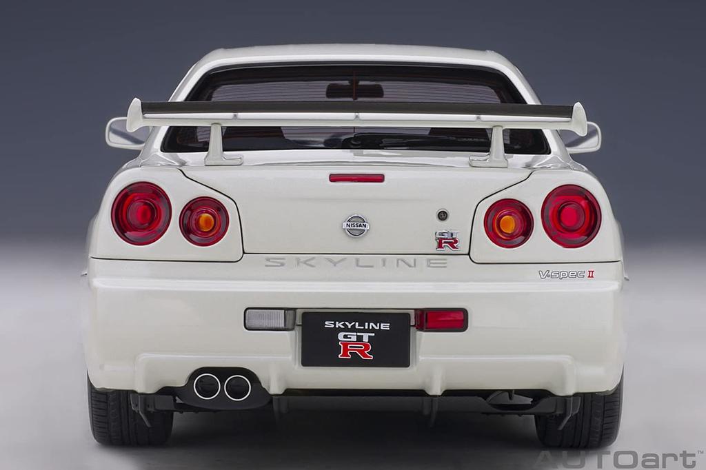 AUTOart Nissan Skyline V Spec II White Pearl Finished Product 77406 1/18 GT-R (R34)