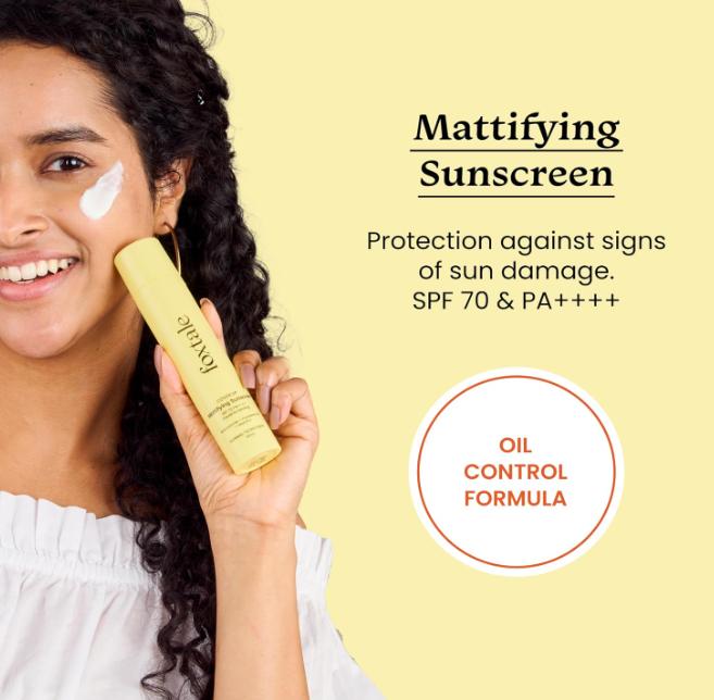 The Mattifying Sunscreen is Vegan, Dermatologically Tested, Cruelty Free, Sulphate Free, Paraben Free, and has a pH of 6-6.5. The
