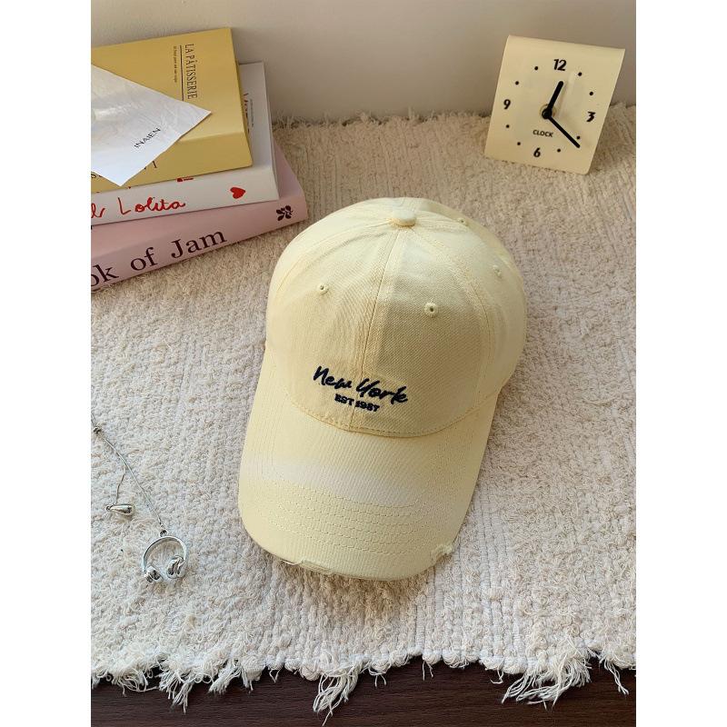 Spring And Summer Japanese Casual Letter Soft Top Cap Men'S And Women'S Versatile Street Face Small Baseball Cap