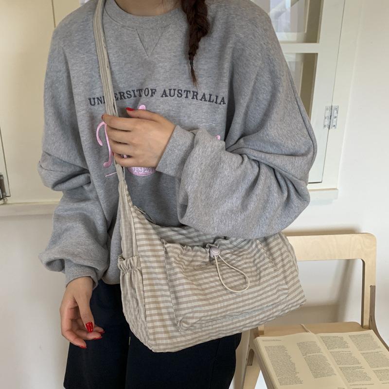 Модный тренд ретро сумка большой вместимости женская повседневная сумка-тоут 2025 осень и зима новая на плечо сумка-мессенджер