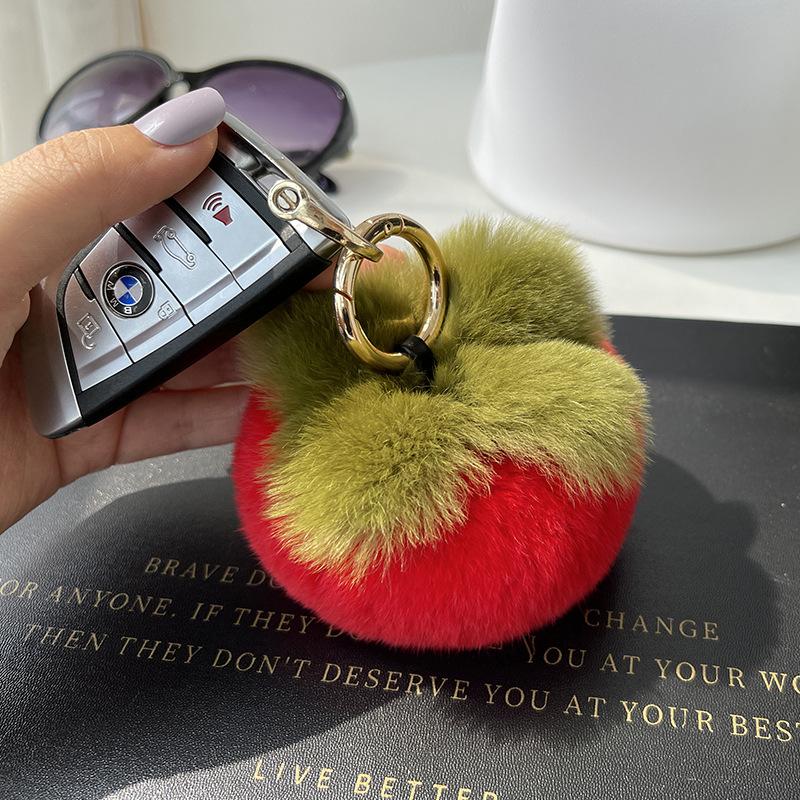 Cute Furry Grape Keychain High Quality Fluffty Fruit Keychain Kawaii Soft Fur Plush Peach Keyring Bag Pendant Custom Accessories