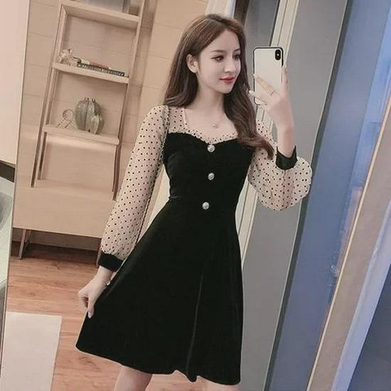 "2023 Spring/Autumn Plus Size Polka Dot Mesh Waist Velvet Black Dress"