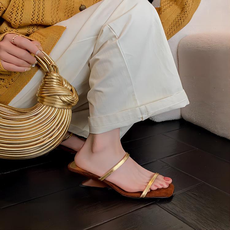 Инопланетный каблук крутые тапочки женские 2025 новый летний носить с сандалиями сказочный стиль Инопланетный каблук высокое чувство