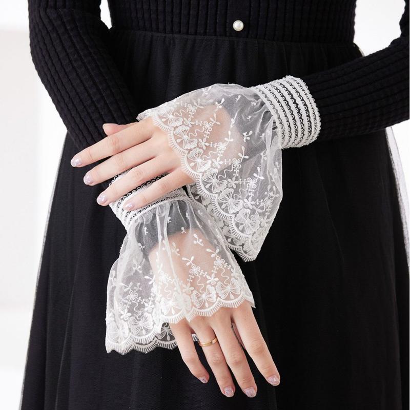 Lace Elegant Decorative Hand Sleeves Female Sweater Dress Coat Top Flare Sleeve Hollow Detachable False Cuff Ruffles Wristband