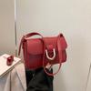 Premium Bag Women's 2025 New Retro Burgundy Horseshoe Buckle Fashion Hand-held Underarm Bag Shoulder Messenger Bag