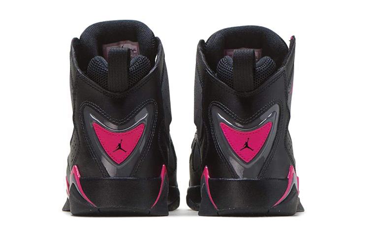 Jordan True Flight Черный Темно-серый Смертельно-розовый GS 342774-009