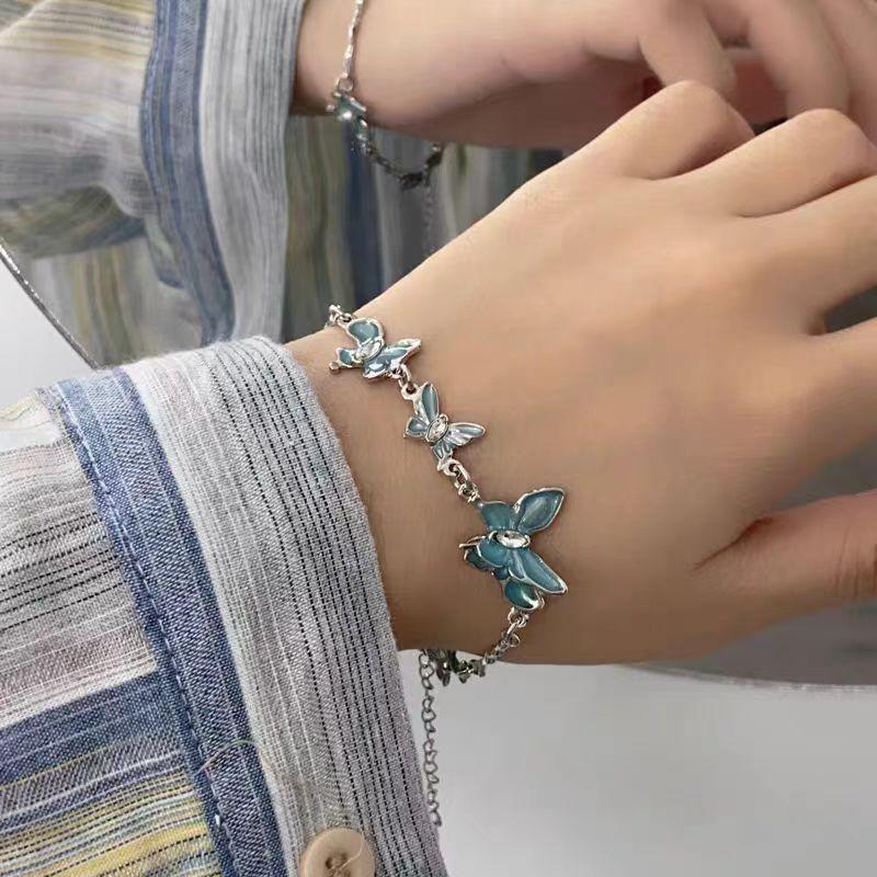 Blue butterfly splicing bracelet women's niche high-end ins cold wind sweet cool personality temperament hand jewelry