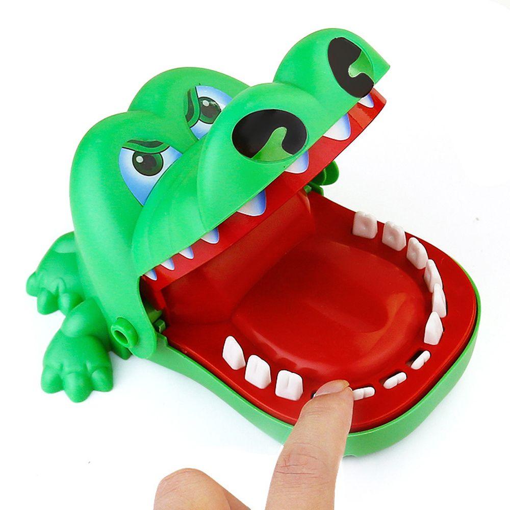 Children Gift Bite Finger Game Crocodile Scary Toy Alligator Keychains Biting Hand Alligator