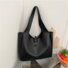 High-end Women's Bags, Fashionable Solid Color Shoulder Handbags, Large-capacity Light Luxury Soft-faced Underarm Tote Bags.