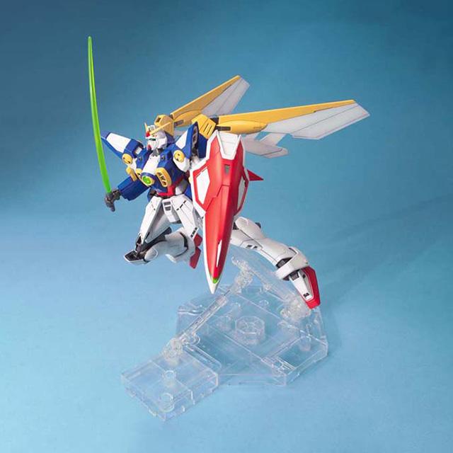 [Bandai] MG Wing Gundam Master Grade Model Kit