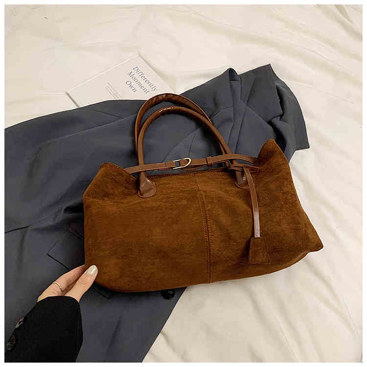 Замшевая сумка для женщин, винтажная, повседневная, большая вместимость, дорожная, женская, простая, коричневая, одно плечо