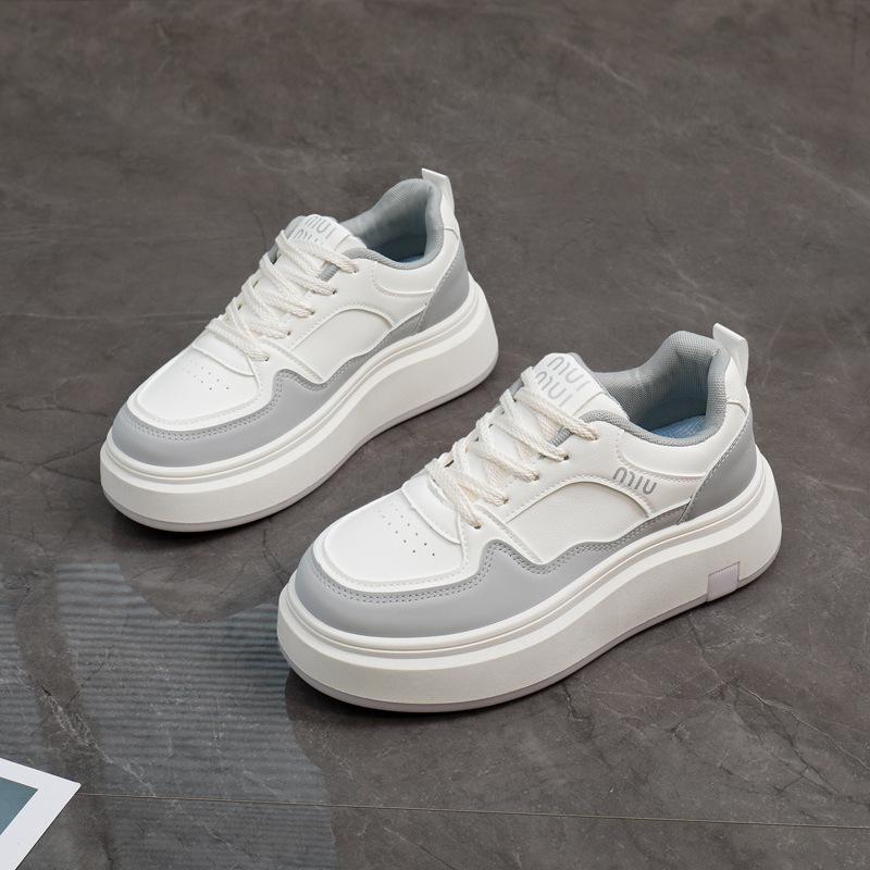 2025 весна маленькие белые туфли новая корейская версия ins студентки увеличение роста платформа спортивные кеды повседневная обувь женская ZS92