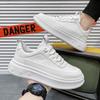 Модные мужские легкие повседневные туфли весна-осень 2024 года, новые универсальные кожаные школьные белые кроссовки со шнуровкой, нескользящие, мужские повседневные туфли