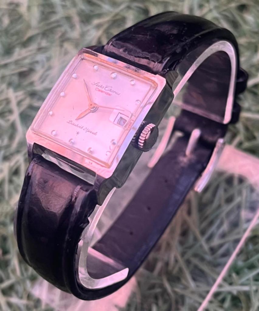 [USED] SEIKO Chronos Calendar Square Mechanical Hand-Wound Vintage