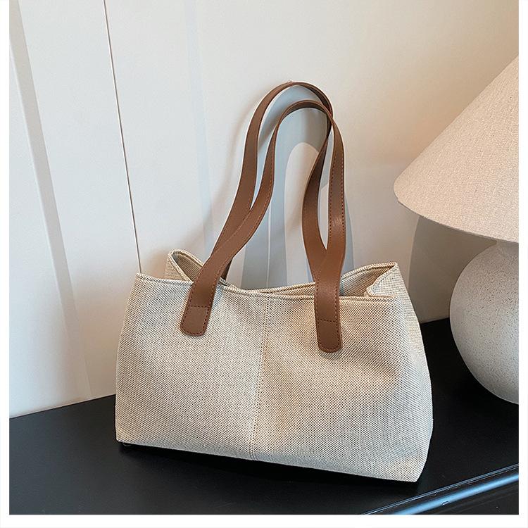 Large-capacity Bag For Women, Fashionable Women's Bag, Retro Commuter Shoulder Underarm Bag, Fashionable Handbag