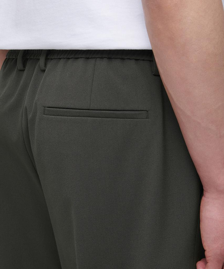 MUSINSA STANDARD Lightweight Wide Drawstring Banded Crop Slacks [Dusty Khaki]