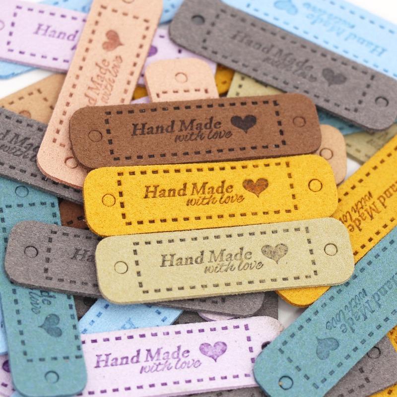 10Pcs Hand Made with Love Labels Tags for Clothes Handmade PU Leather Labels DIY Hats Bags Sewing Tags Garment Accessories
