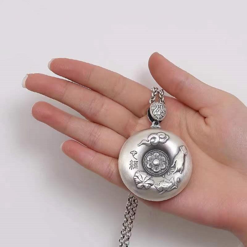 Devout Six-character Mantra Paramita Sutra Lotus Buddha Hand Pendant Necklace For Lady Jewelry Fashion S925 Chain Women Necklace