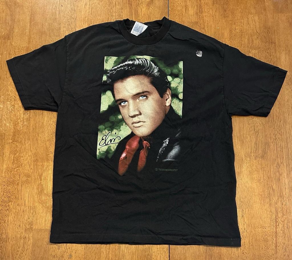 Vintage 2001 Elvis Presley T Shirt XL Y2K Graceland Big Face Graphic