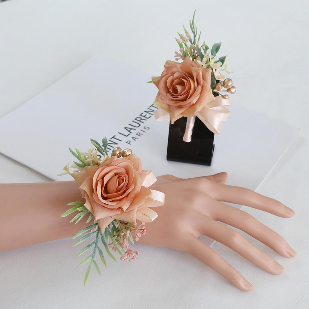 Beautiful Roses Design Wrist Flower Corsage Wristlet