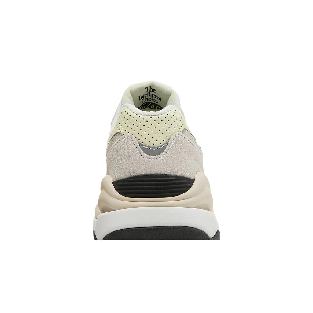 New Balance Womens 57 / 40 'Gold Aspen' (women's sizes) Gold / Aspen Running Shoes W5740WR1