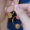 Серебряная игла ретро Гонконгский стиль кофейный цвет счастливый шар серьга-гвоздик женские, простые серьги с характером Маillard круглые серьги-шарики