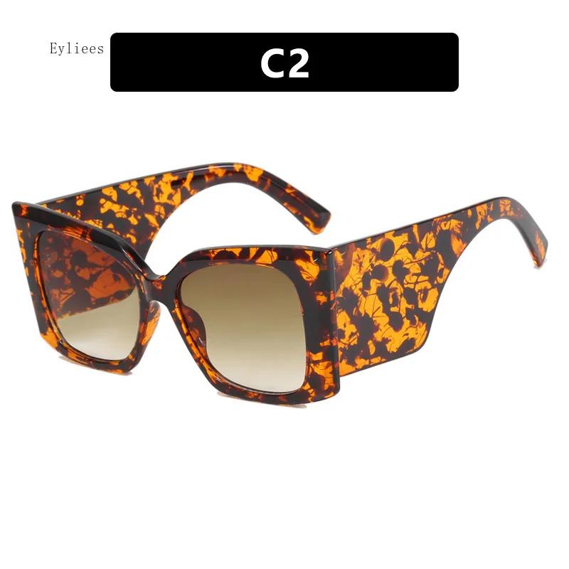 Designer Fashion Oversized Sunglasses for Women Vintage Big Frame Gradient Sun Glasses Female Shades Oculos De Sol