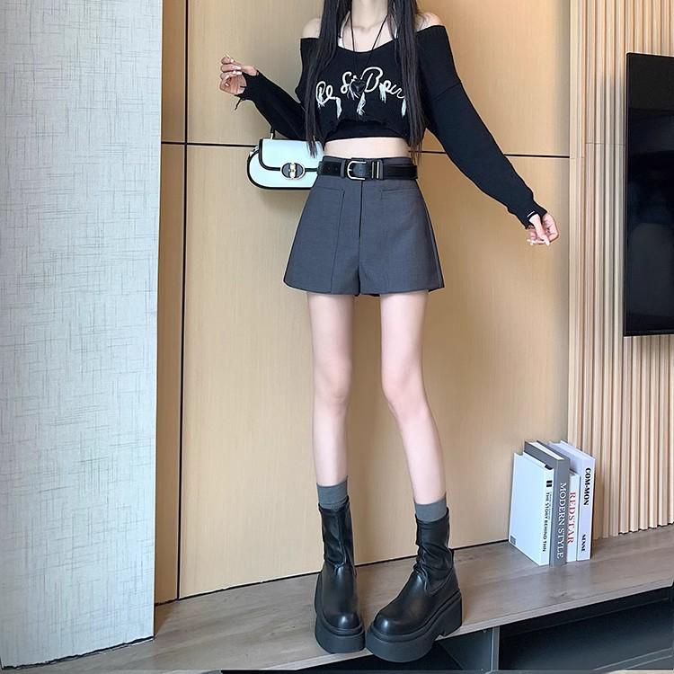 Весенние шорты А-силуэта большого размера с высокой посадкой черного цвета для женщин - Маленький размер, Свободный крой, Широкие штанины, Моделирующие фигуру, Костюмный стиль