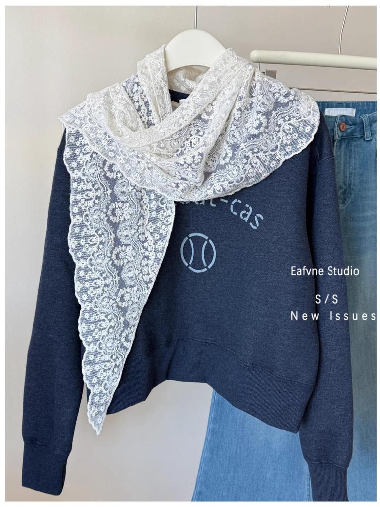 Women's Korean Beige Lace Knit Shawl - Lightweight Openwork Triangle Scarf for Summer