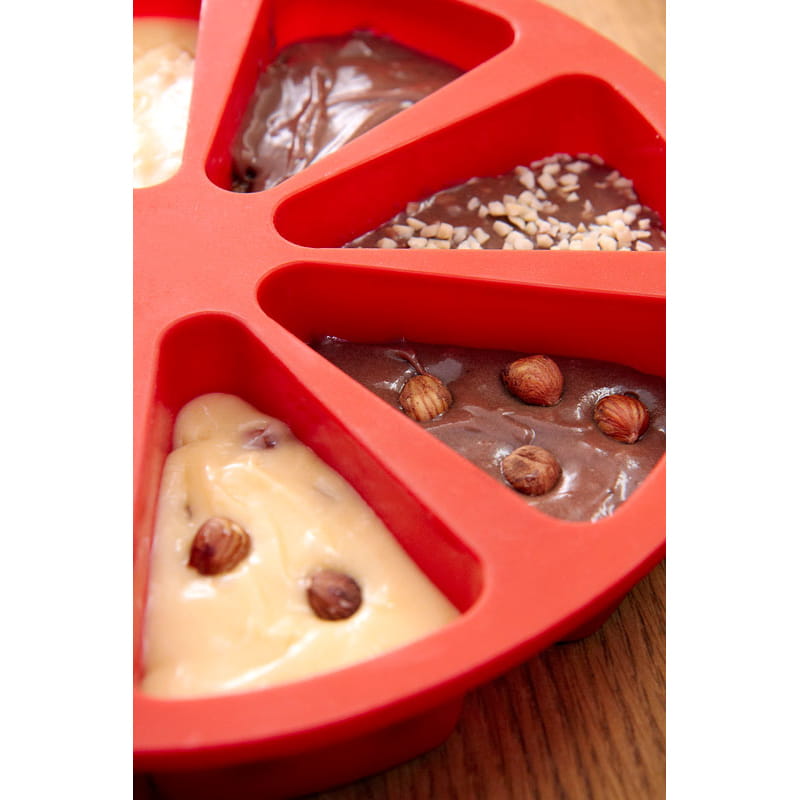 Form, Silicone Cake Mold for 8 Servings