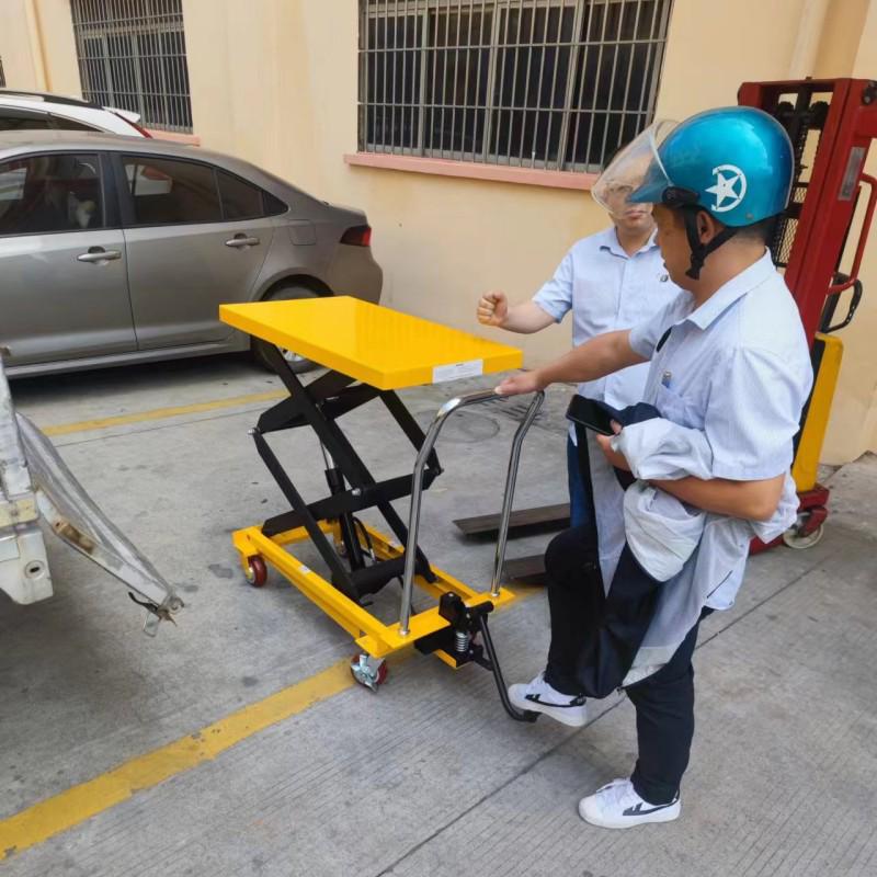 Mobile Electric Hydraulic Scissor Lift Platform Truck