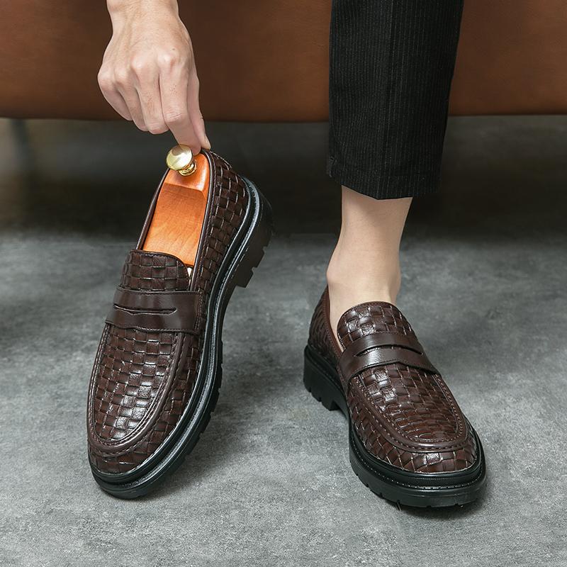 Spring Woven Leather Shoes Black Loafers Men's Luxury Brand Shoes High Quality Moccasin Leather Soft-soled Shoes Casual Shoes