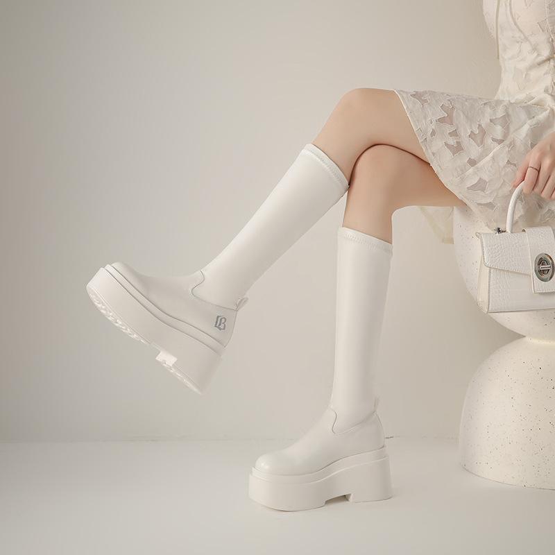 Новинка 2025 осень и зима бархатные эластичные тонкие ботинки, новые на толстой подошве на среднем каблуке высокие ботинки, маленькие и длинные