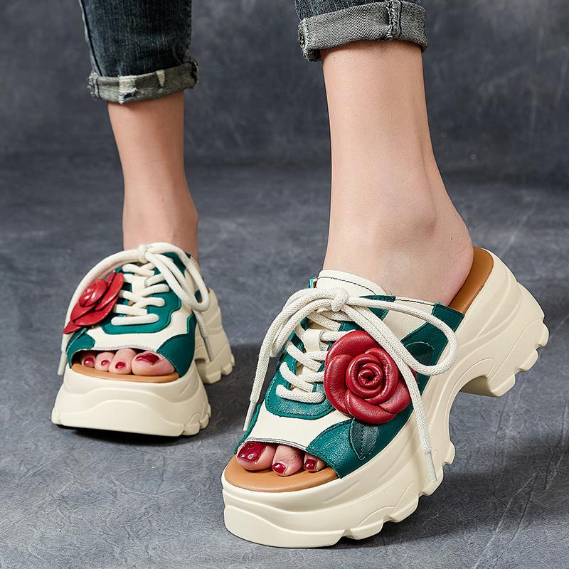 Мода GKTINOO Натуральная кожа Летняя обувь Женские шлепанцы Клинья Уличные шлепанцы Досуг 2025 Новые Ручной работы Лаконичные Женские шлепанцы