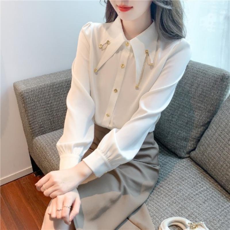 Рубашка с заостренным воротником во французском стиле для женской осенней одежды. Новая модная шифоновая рубашка с цепочкой.