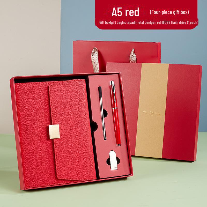 Подарочный набор из трехслойного блокнота формата А5 с индивидуальной гравировкой